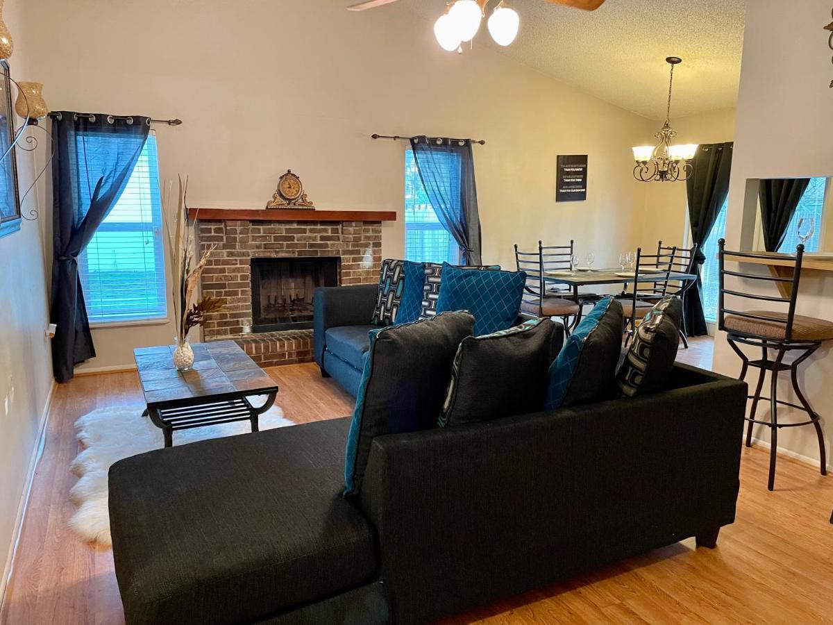 Nice Spacious 2Bd With Indoor Fireplace Near Legoland Winter Haven Exterior photo